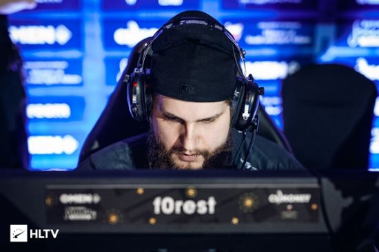 四地赛事精彩纷呈 电竞自行车气排球五人制足球齐聚